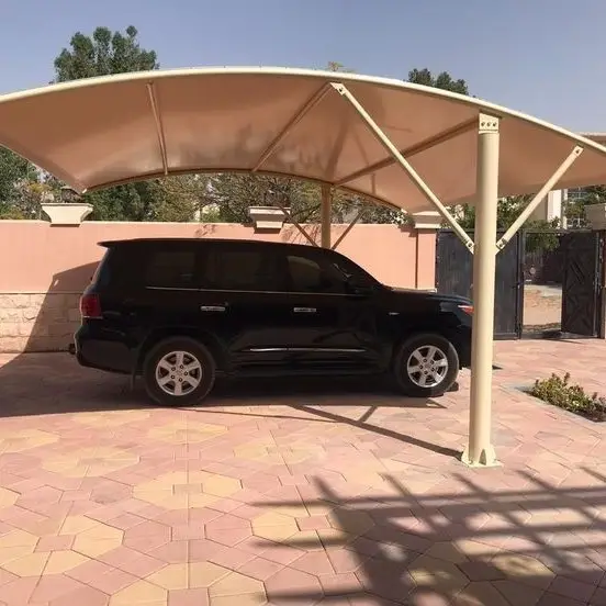 مظلات سيارات بلون ابيض شكل مقوس بالجنوب